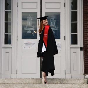 Meet your Posher, Meagan